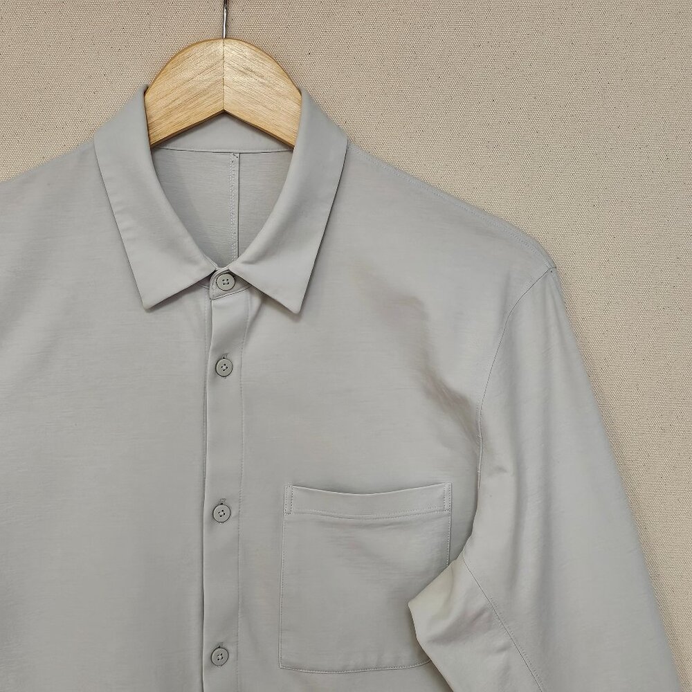 lululemon athletica Gray Casual Button Down Shirt
